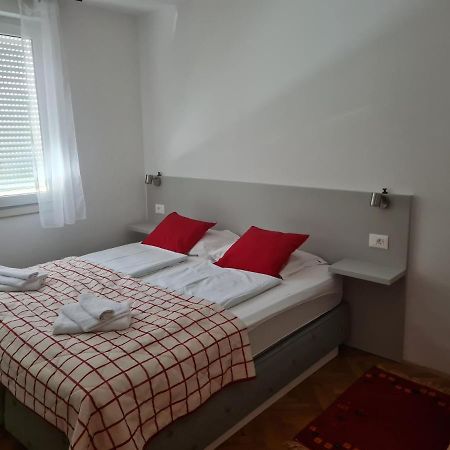 Appartamento Sara Mostar Esterno foto